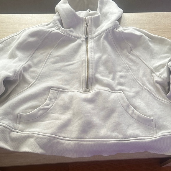lululemon Scuba Hoodie - Picture 4 of 9